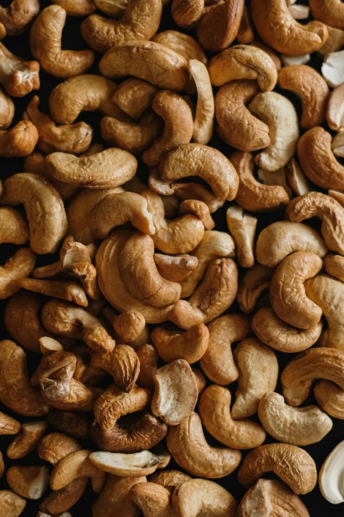 cashew nuts shells img